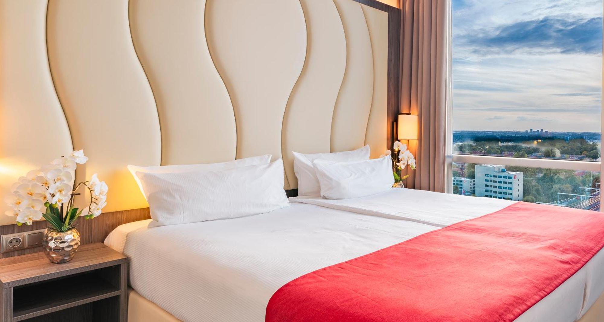 Hotel Plaza Premium Almere